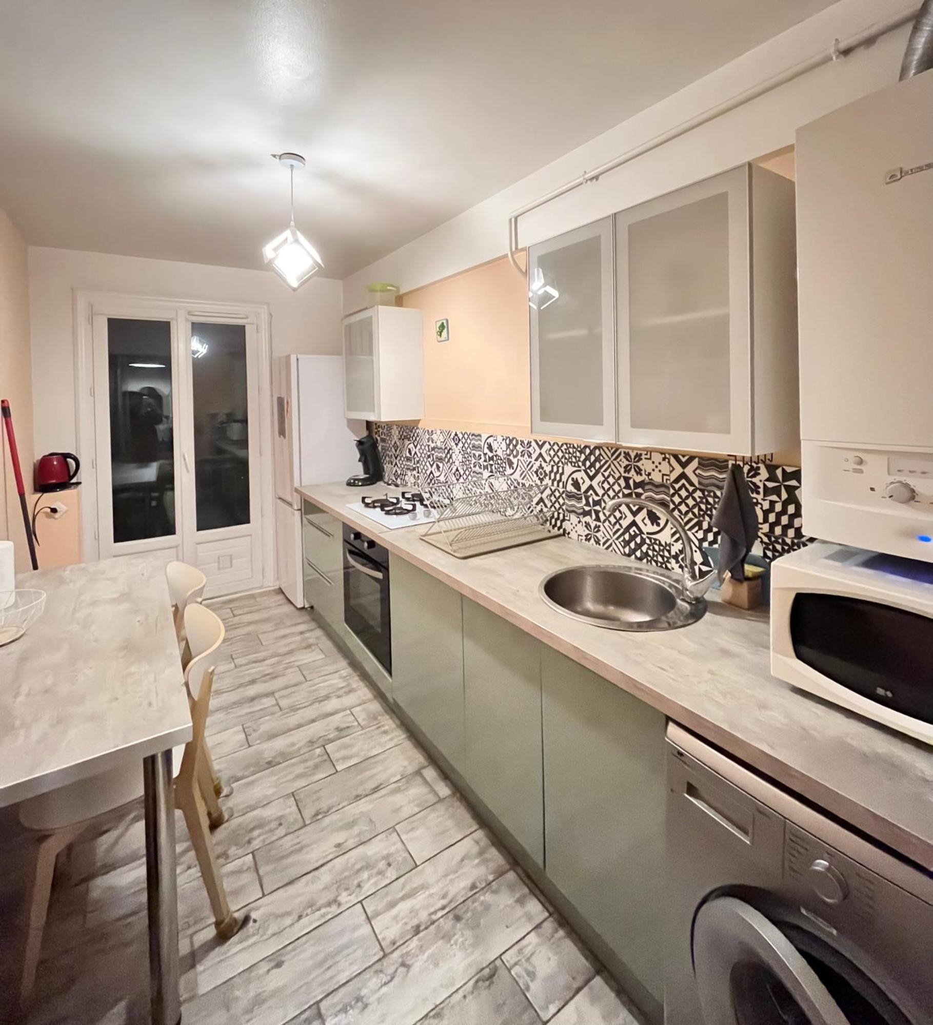 Antibes Home 2P 50M2 With Ac & Free Parking & 2 Balconies Esterno foto
