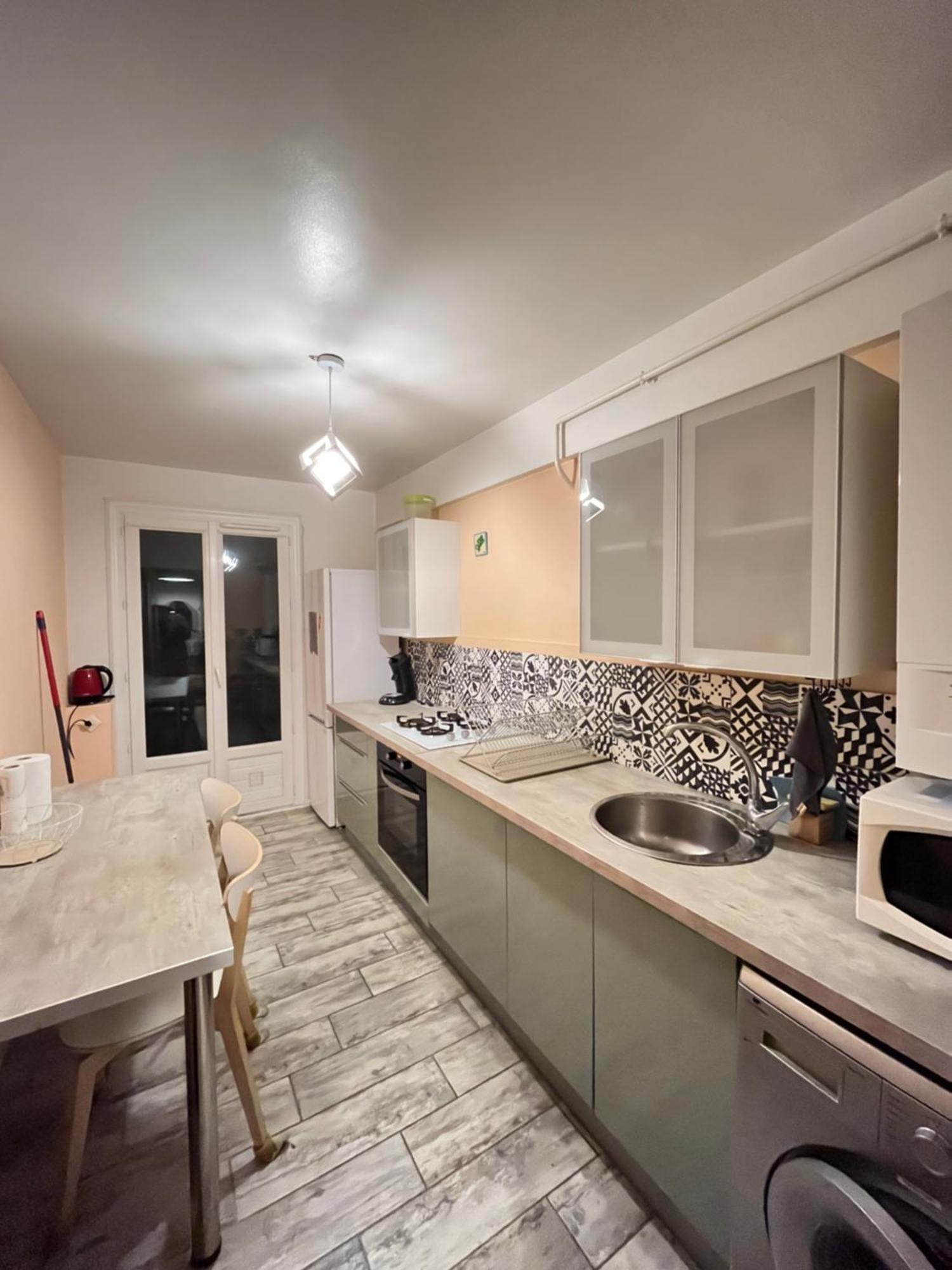 Antibes Home 2P 50M2 With Ac & Free Parking & 2 Balconies Esterno foto